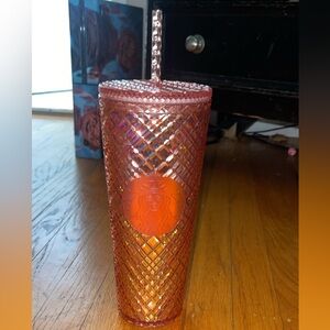 venti rose gold starbucks cup